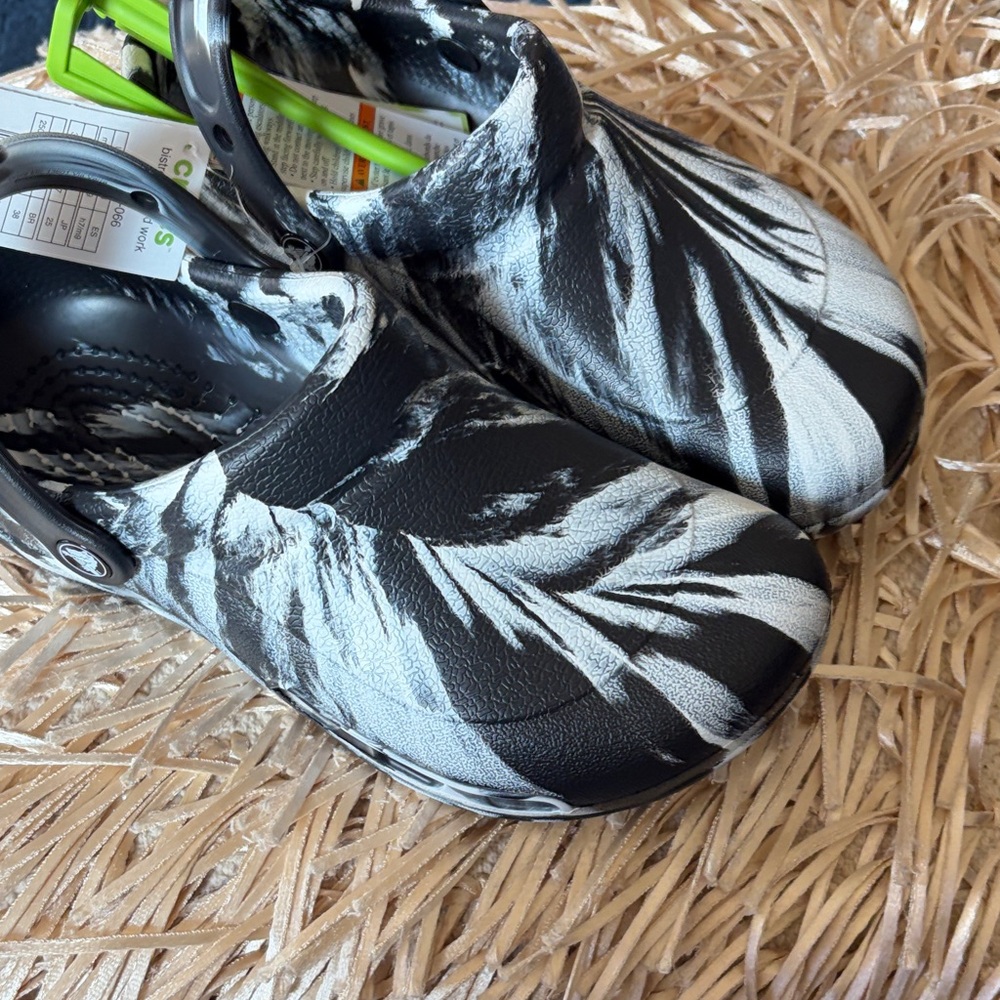 CROCS Bistro marbled clogs